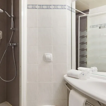 Brit Confort 3* Cambrai