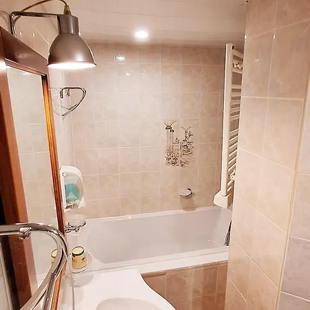 Brit Confort Hotel Cambrai