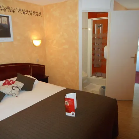 Szálloda Brit Confort 3*